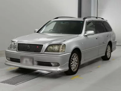 Toyota Crown Estate