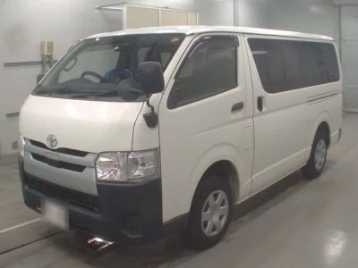 Toyota HiAce Van