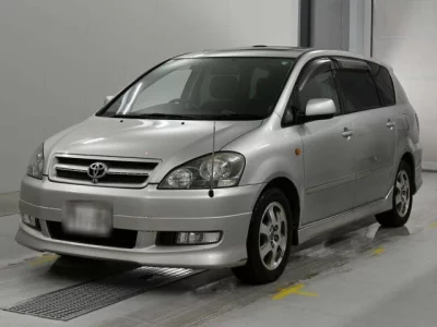 Toyota Ipsum