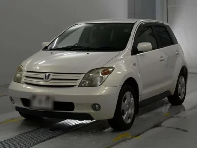 Toyota Ist