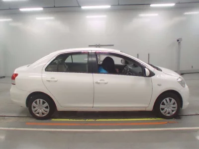 Toyota Belta