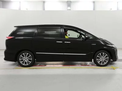 Toyota ESTIMA HYBRID