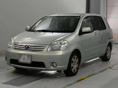 Toyota Raum