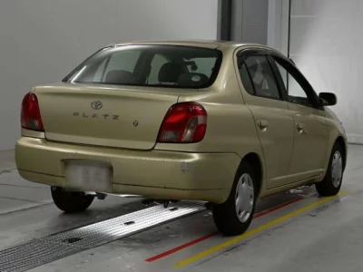 Toyota Platz