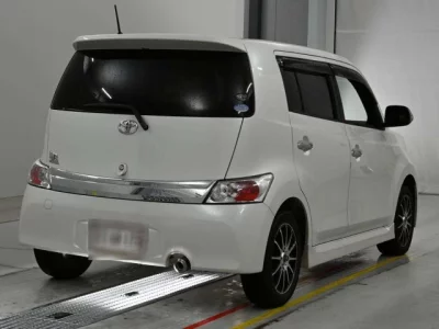 Toyota bB