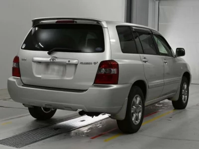 Toyota KLUGER