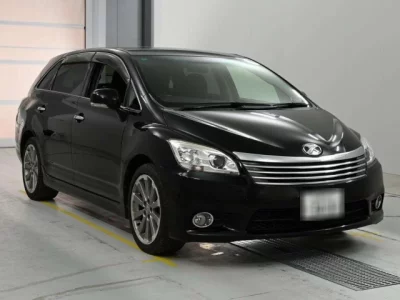 Toyota Mark X Zio