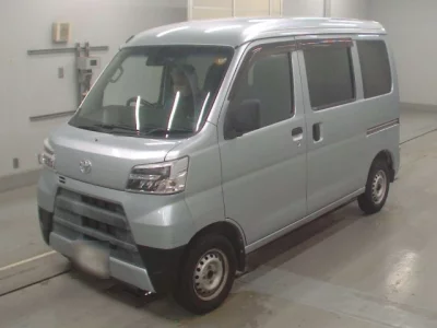Toyota Pixis Van