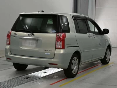 Toyota Raum
