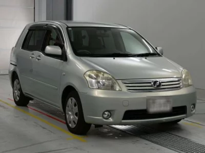 Toyota Raum