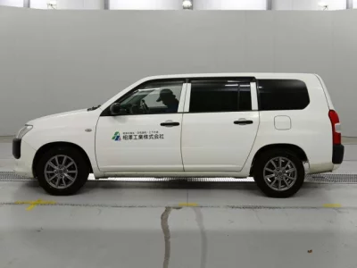 Toyota Succeed