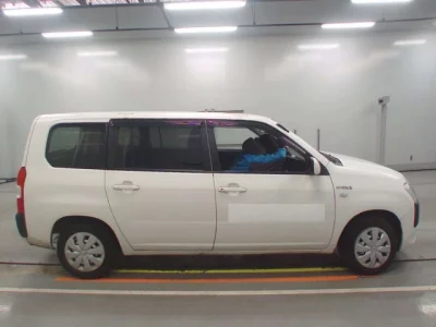 Toyota Succeed