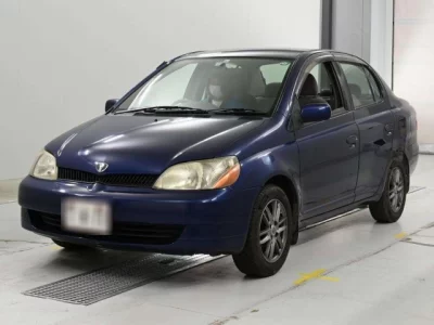 Toyota Platz
