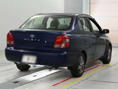Toyota PLATZ