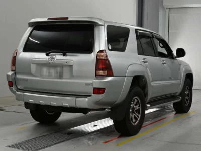 Toyota HILUX SURF
