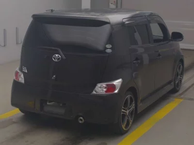 Toyota bB