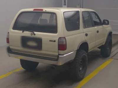 Toyota HILUX SURF