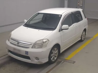 Toyota Raum