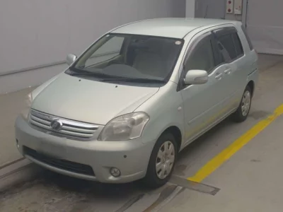 Toyota Raum