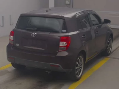 Toyota IST