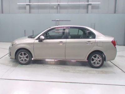 Toyota COROLLA AXIO