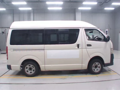 Toyota RegiusAce