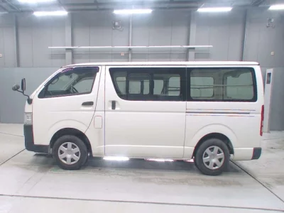 Toyota RegiusAce