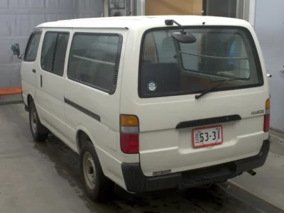 Toyota HiAce Van
