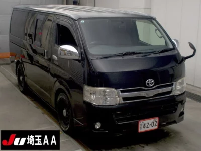 Toyota HiAce Van