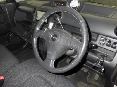 Toyota bB