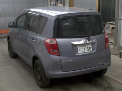 Toyota Ractis