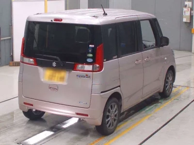 Suzuki Spacia