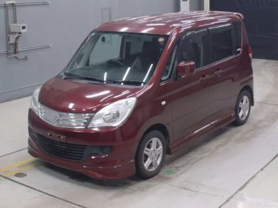 Suzuki Solio