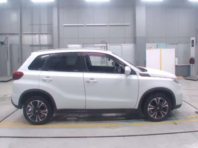Suzuki Escudo