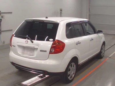 Mazda Verisa