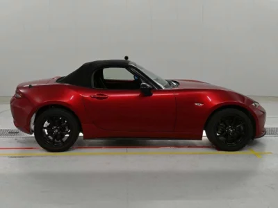 Mazda Roadster