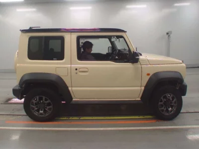 Suzuki Jimny Sierra