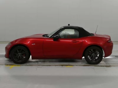 Mazda Roadster