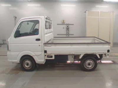 Mazda Scrum Truck