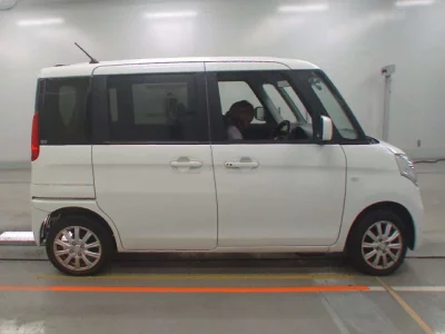 Suzuki Spacia