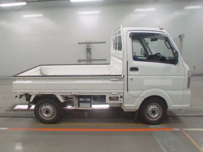 Mazda Scrum Truck