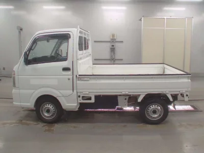 Mazda Scrum Truck