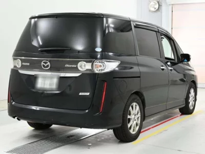 Mazda Biante