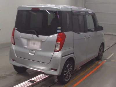 Mitsubishi eK X Space