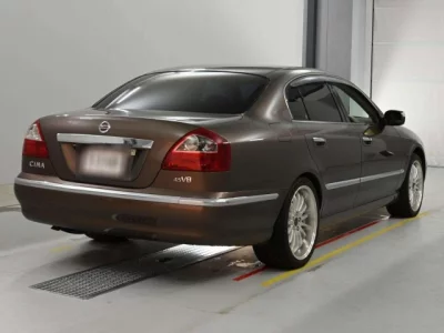 Nissan CIMA