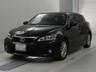 Lexus CT200h