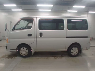 Nissan CARAVAN VAN