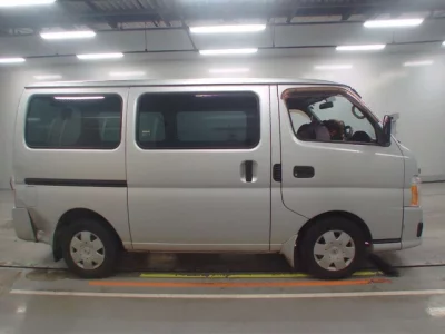 Nissan CARAVAN VAN