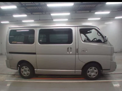 Nissan CARAVAN VAN