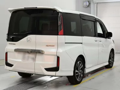 Honda STEP WAGON